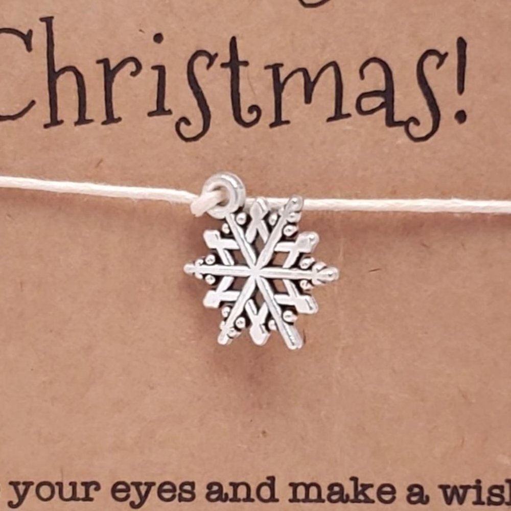 Snowflake Christmas Wish Bracelet Off White String